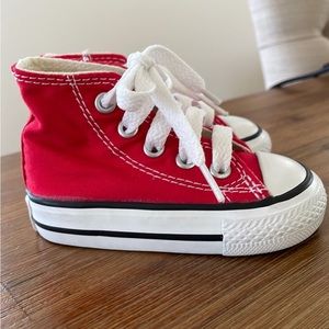 Converse High Top Chuck Taylor All Star Classic